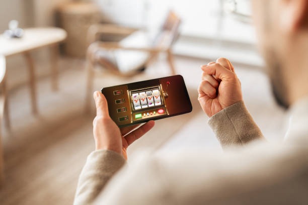 mentos 4d mobile app interface showing live-dealer lobby